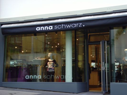 anna schwarz  - Copyright © by 