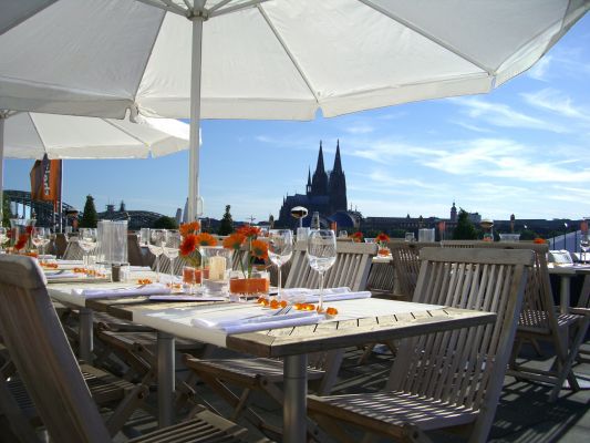 Terrasse - Copyright © by Rhein Connection GmbH 