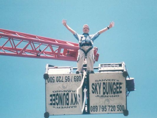 SKY BUNGEE München GmbH - Copyright © by 