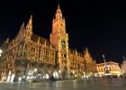 Nachtaufnahme Marienplatz mit Neuem Rathaus