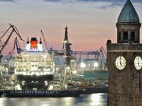 Tourist Information am Hafen
